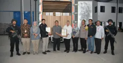 Sebanyak 1.297.910 Surat Suara Pilgub Jateng Tiba di Kota Semarang, Dikawal Brimob