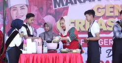 Pemkot Semarang bersama Duta Genre menggelar acara memasak makanan bergizi di SMP N 14 Kota Semarang. (Sumber:  | Foto: Sakti)