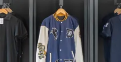 Undip Semarang Kini Punya Toko Merchandise Resmi, Harganya Terjangkau Banget