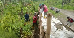 Perbaikan tanggul Kali Babon Semarang