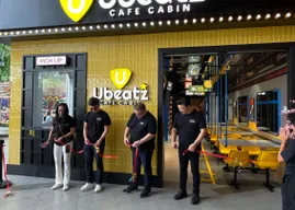 UBEATZ Café Cabin Resmi Dibuka di Queen City Mall Semarang (Sumber:  | Foto: Sakti)