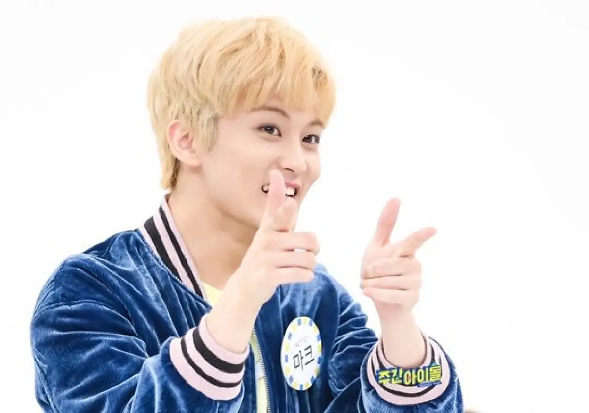 Anggota boygroup NCT, Mark Lee. (Sumber : Twitter @MarkLee_Bar)