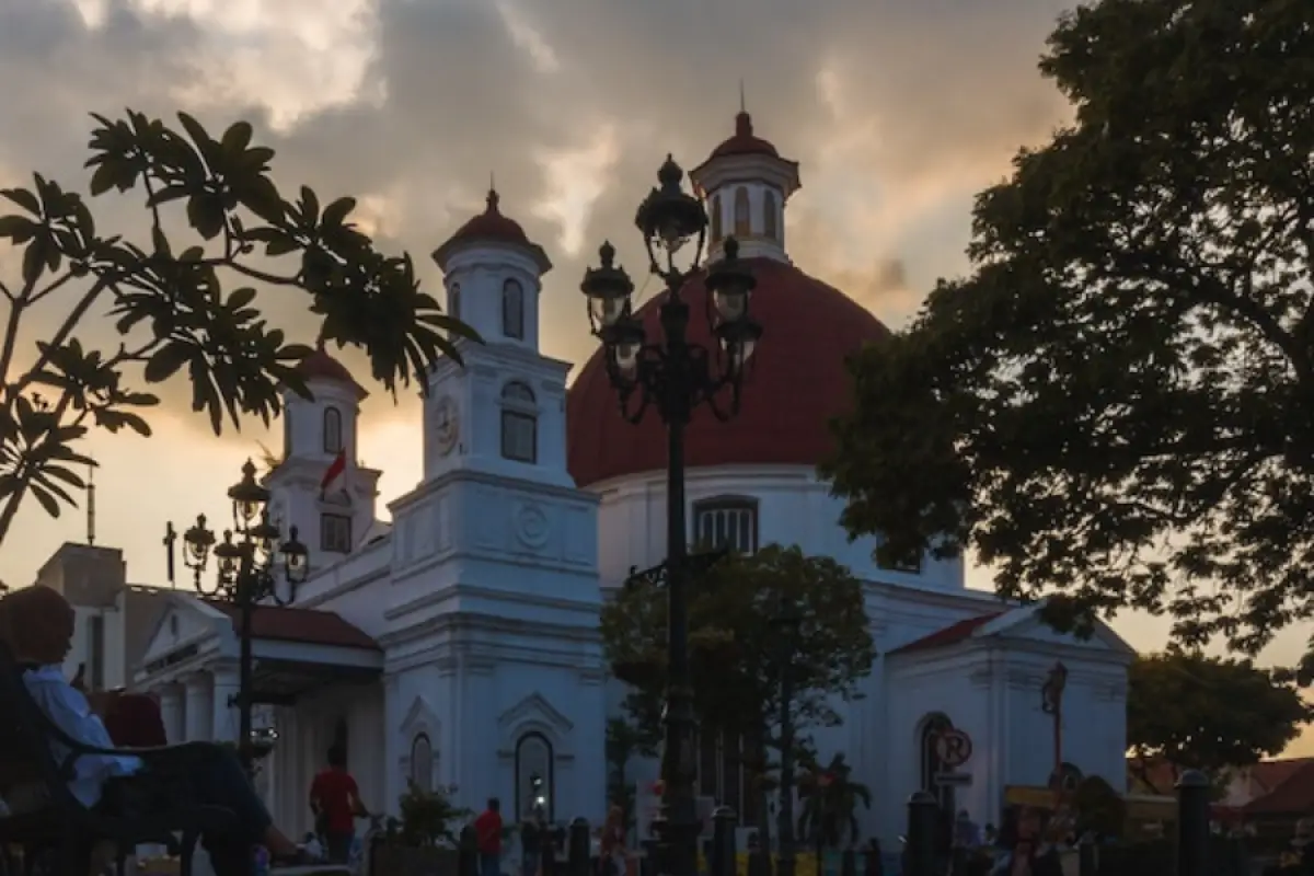 Kota Lama, Semarang (Sumber : unsplash.com/Ivan Samudra)