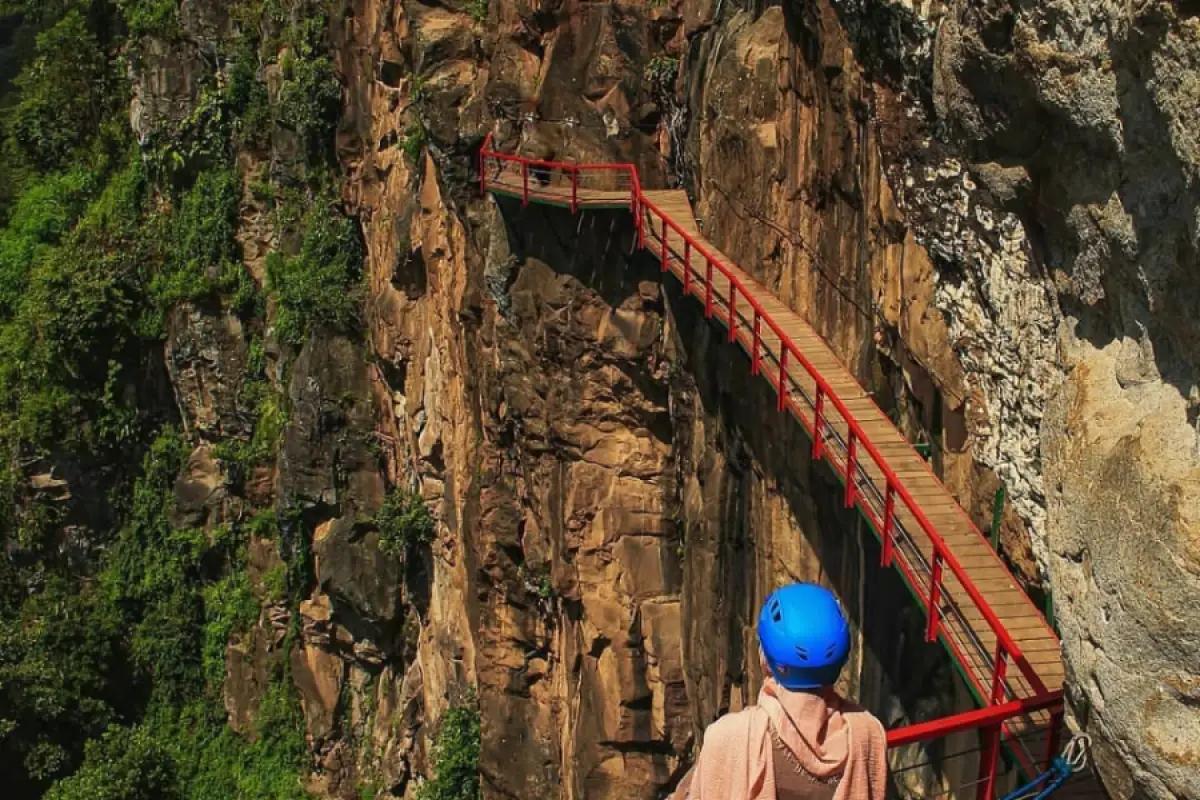Tebing Ondo Langit di Gumu Reco Semarang (Sumber : instagram @gumukrecosekapung)