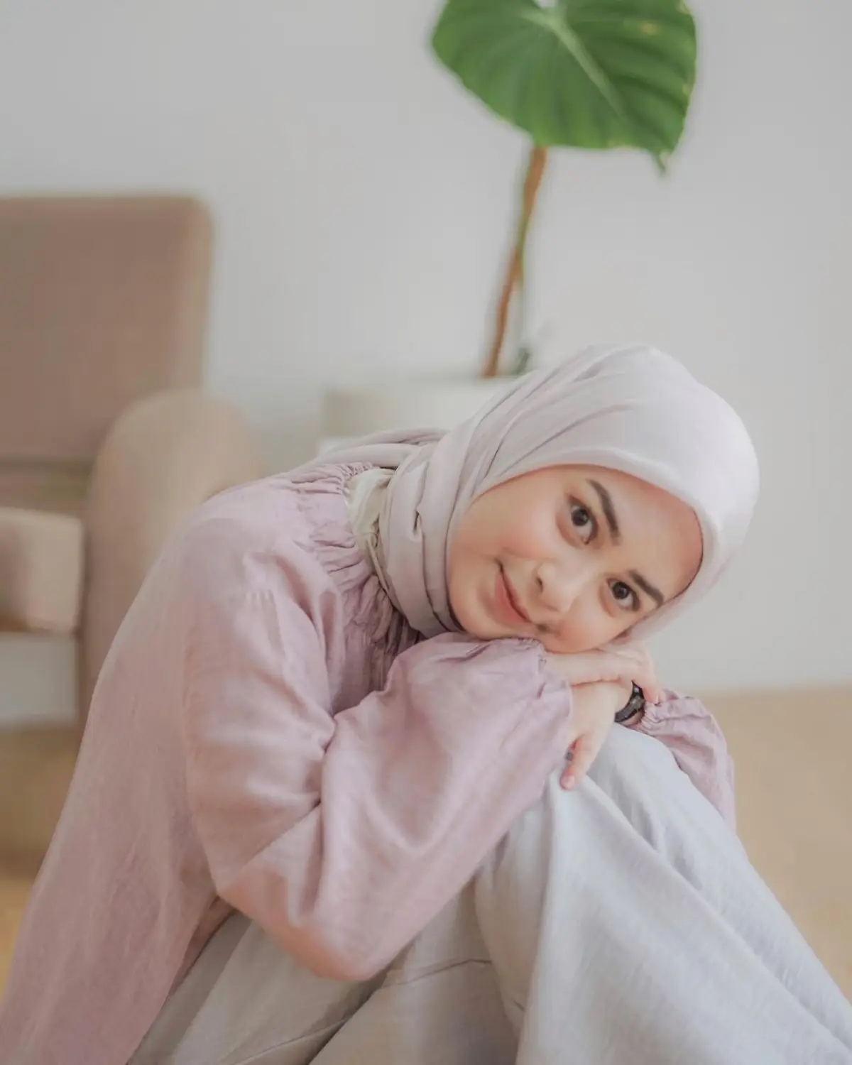 Ilustrasi hijab Dianty Annisa. (Sumber : instagram/diantyy.a)