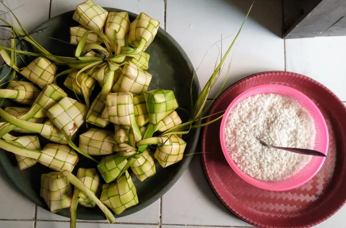 Cara memasak ketupat lebaran supaya pulen dan tidak keras (Sumber : Twitter)