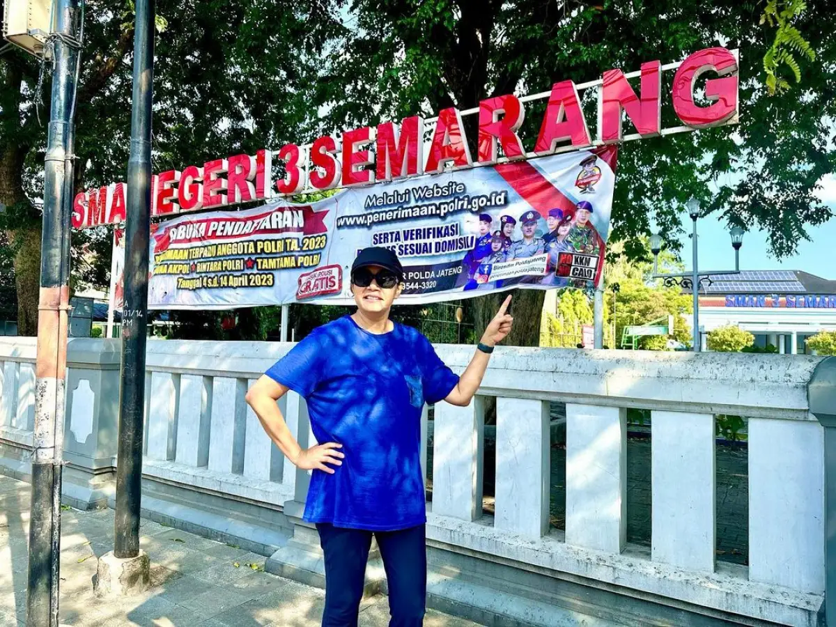 Sri Mulyani nostalgia masa sekolah di SMA 3 Semarang. (Sumber : instagram/smindrawati)