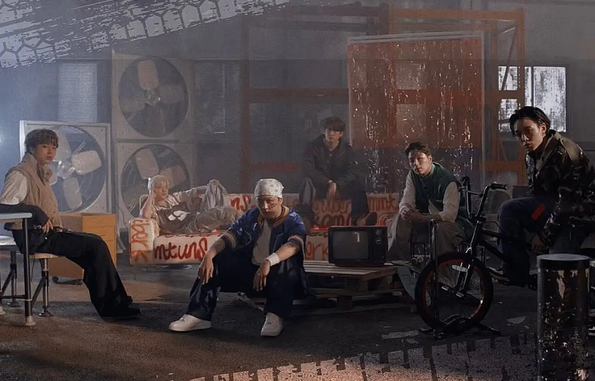 Boygroup iKON pada teaser album ketiga mereka, Take Off. (Sumber : Instagram @withikonic)