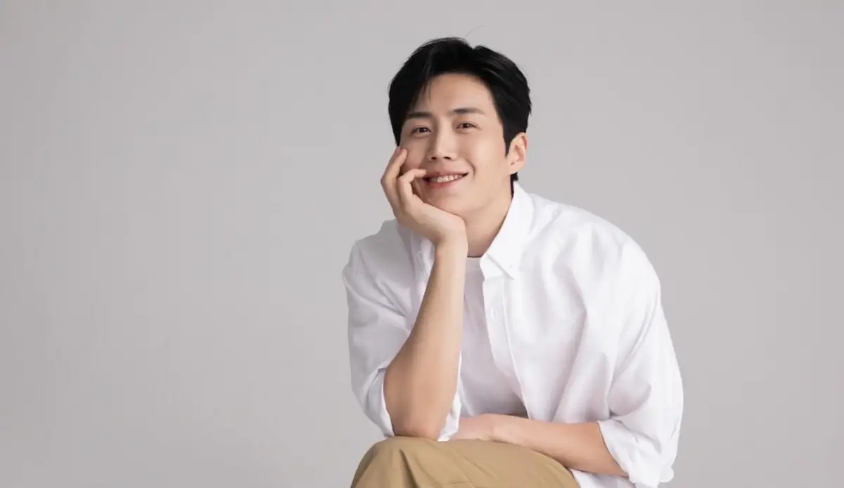 Aktor Korea Selatan, Kim Seonho akan gelar fanmeeting di Jakarta. (Sumber : Instagram @seonho_kim)