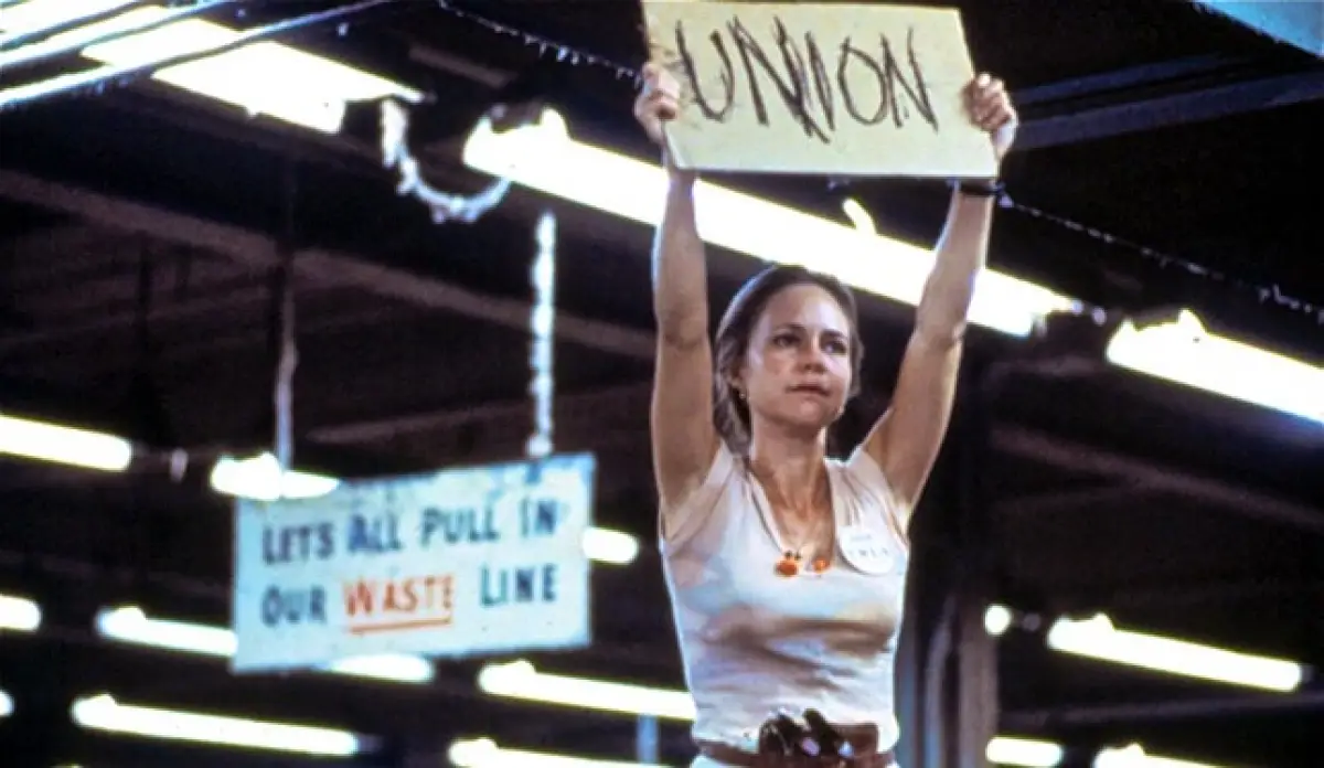 Norma Rae, film yang menceritakan perjuangan seorang buruh (Sumber : Twitter)