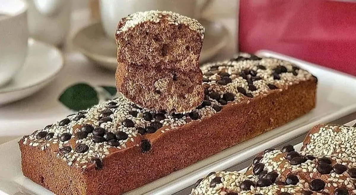 Roti Ganjel Rel, kue khas Semarang. (Sumber : Instagram @nyonyah_cakery)