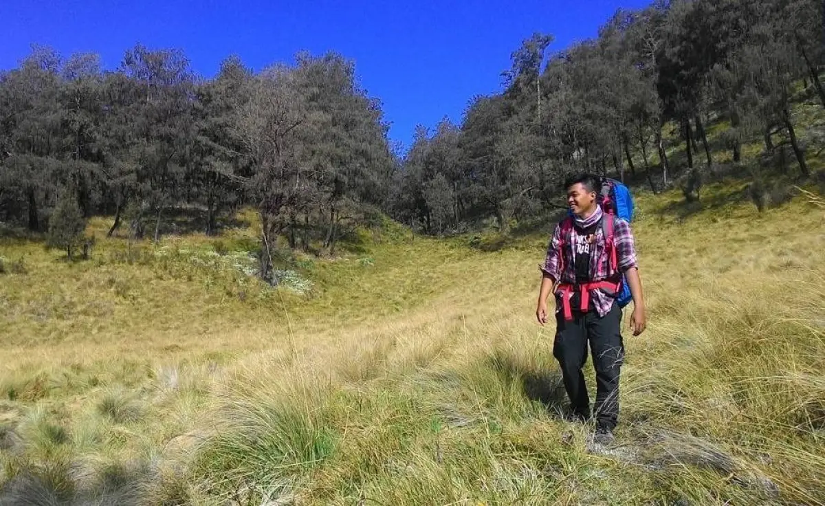 Jalur pendakian Gunung Lawu dari Candi Cetho (Sumber :Istimewa/Fierdha Abdullah Ali)