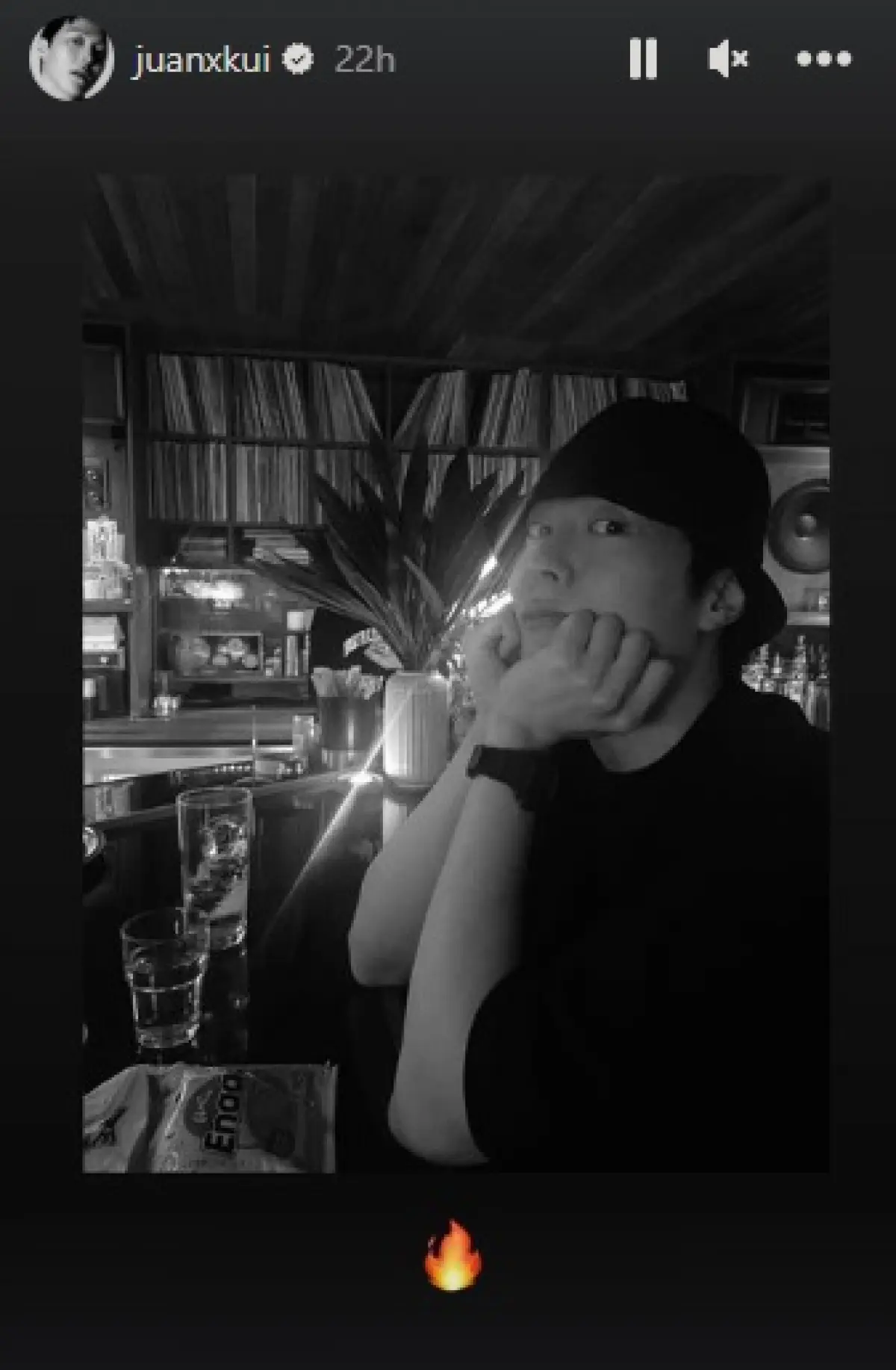 Jajanan asli Indonesia di foto Jang Ki Yong. (Sumber : instagram/juanxkui)