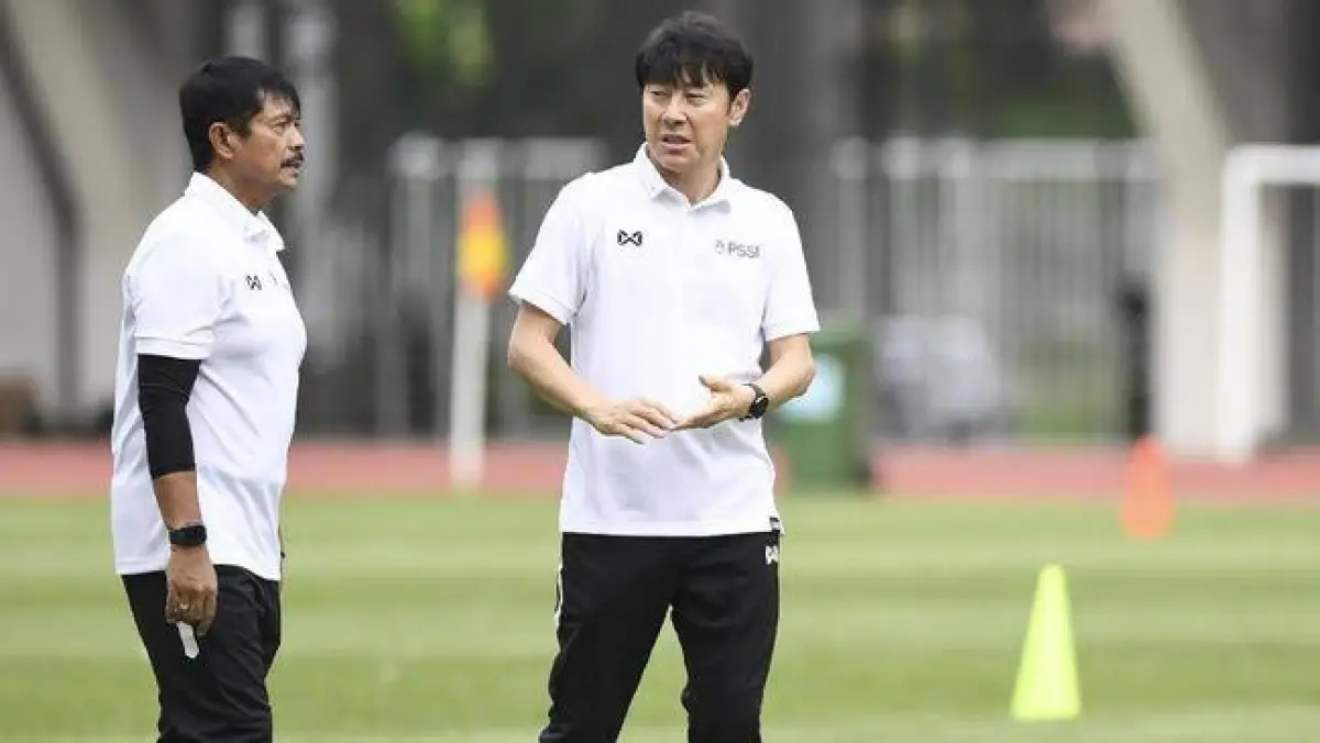 Indra Sjafri dan Shin Tae-yong, dua pelatih Timnas Indonesia U22 dalam dua edisi SEA Games terakhir (Sumber : Twitter)