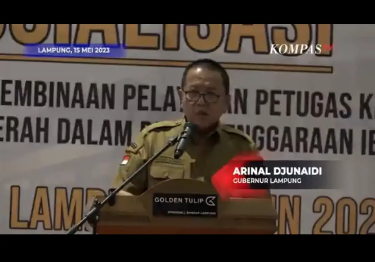 Arinal Djunaidi Gubernur Lampung minta wartawan matikan rekaman, menyusul dirinya selalu viral di media sosial (Sumber : Tangkapan layar YouTube Kompas TV)