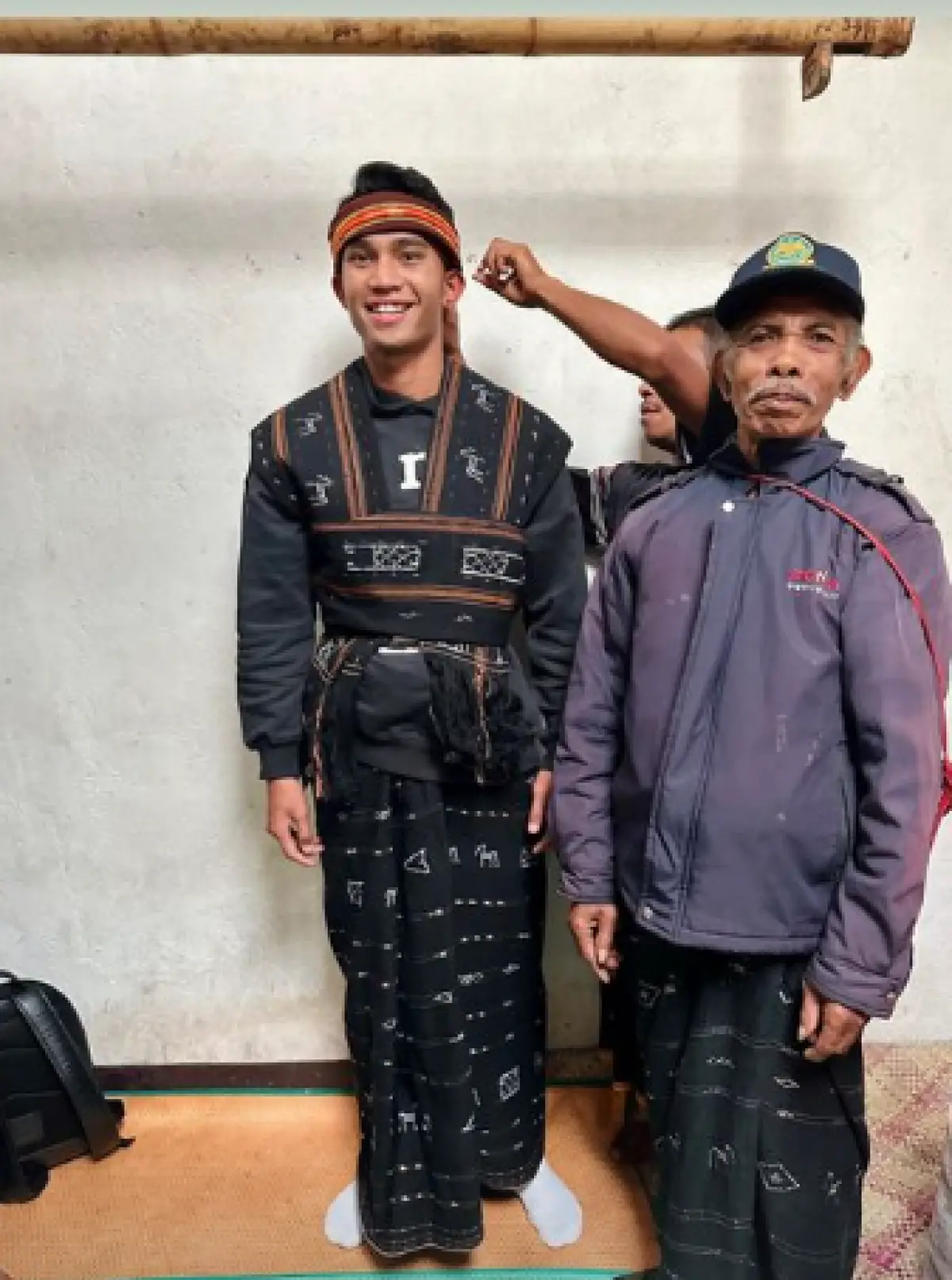 Marselino Ferdinan pulang kampung ke Flores, NTT. (Sumber : instagram/marselinoferdinan10)