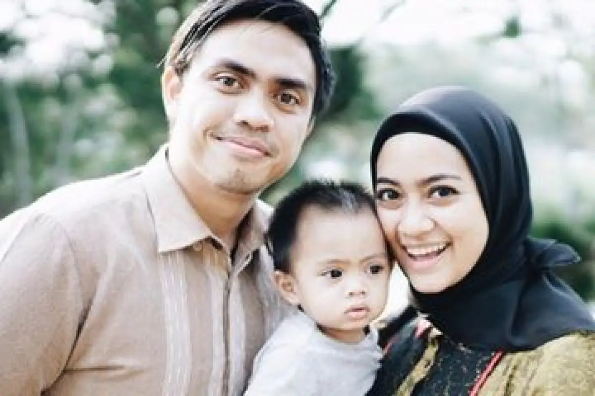 Ayudia Bing Slamet dan Ditto Percussion (Sumber : Instagram)