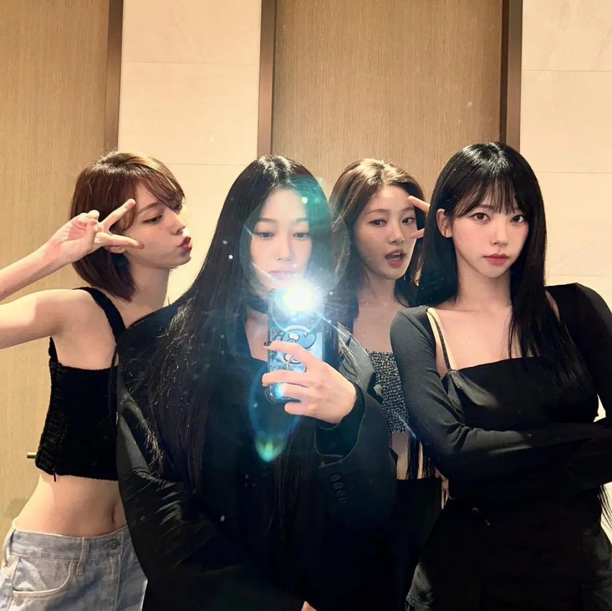 Aespa. (Sumber : instagram/aerichandesu)