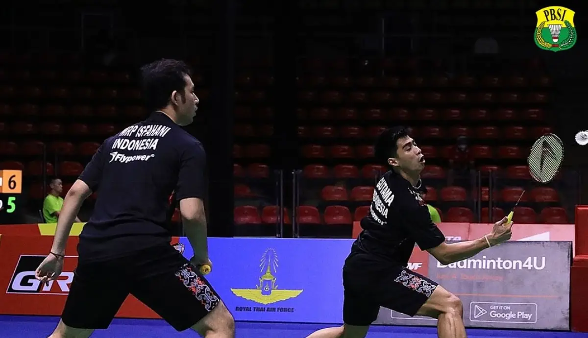 Pasangan ganda putra, Sabar Karyaman Gutama/Moh Reza Pahlevi Isfahani, yang kalahkan wakil Taiwan pada babak 16 besar Thailand Open 2023, Kamis 1 Juni 2023. (Sumber : PBSI)