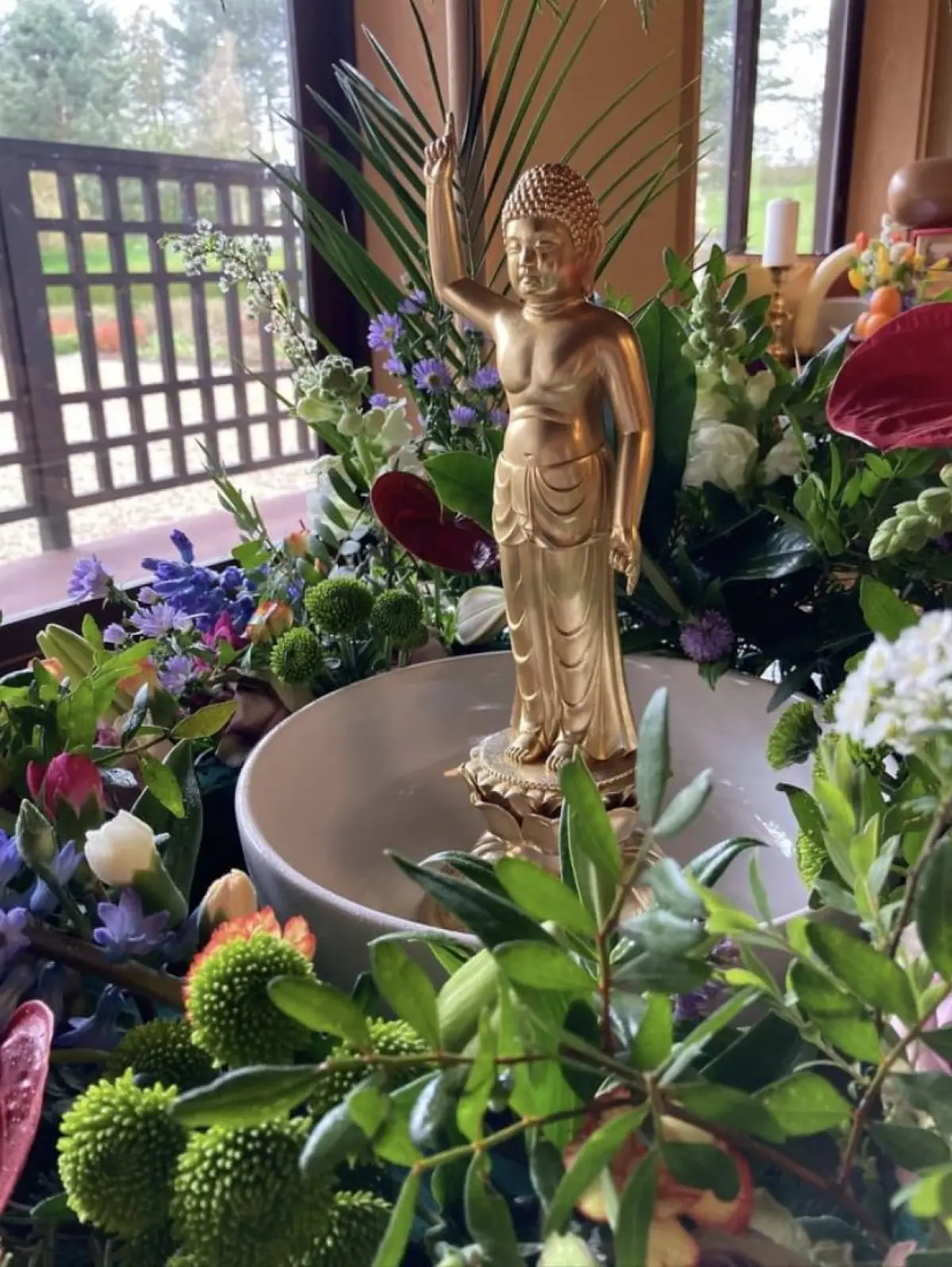 Hanamatsuri, tradisi perayaan Hari Waisak khas negara Jepang (Sumber : Twitter)