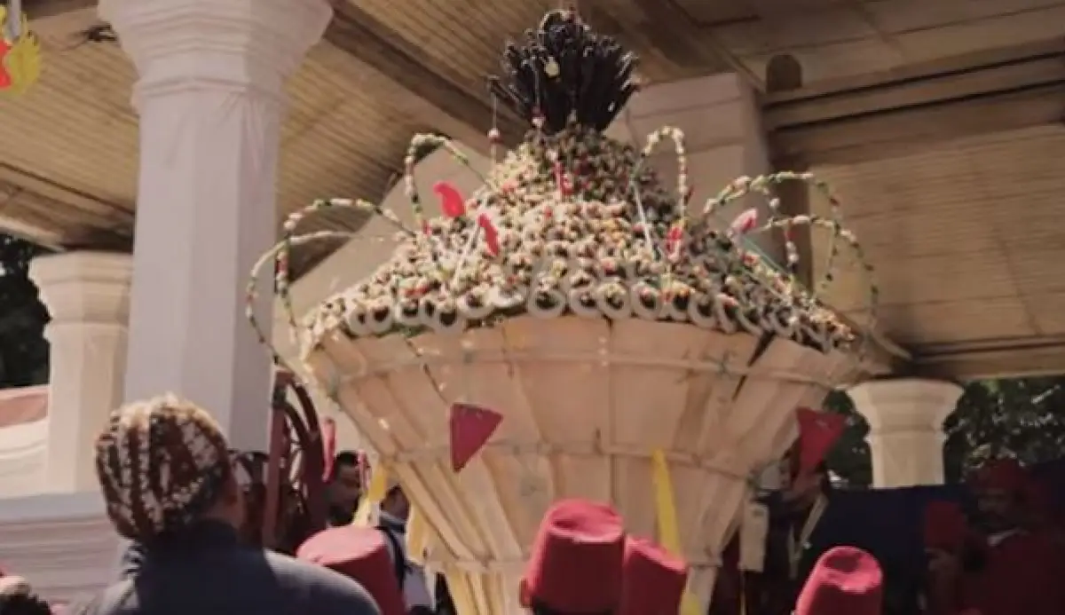 Tradisi Grebeg di Yogyakarta (Sumber Youtube Kraton Yogyakarta)