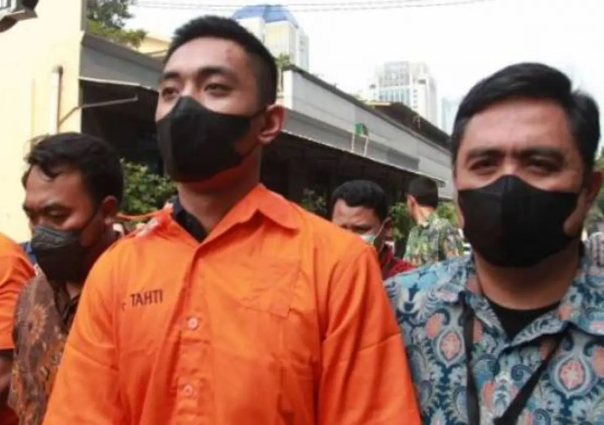 Mario Dandy saat digelandang ke Kejaksaan Tinggi (Sumber : AntaraNEws)