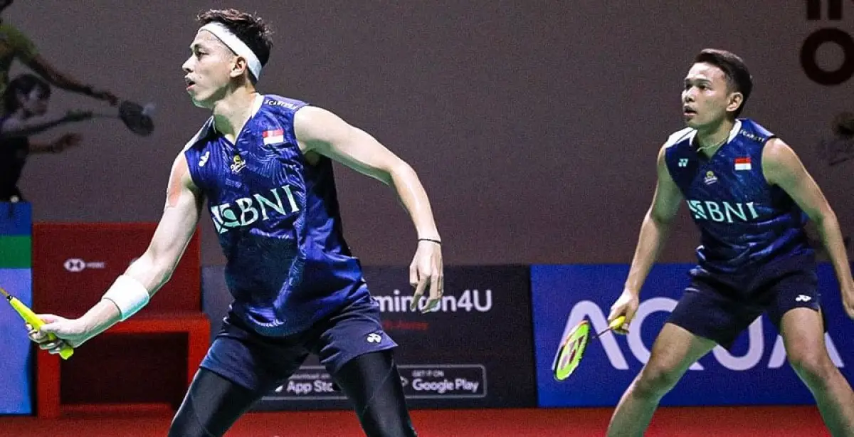 Pasangan ganda putra Indonesia, Fajar Alfian/Muhammad Rian Ardianto, mengalahkan wakil Denmark, Jeppe Bay/Lasse Molhede, di babak pertama Indonesia Open 2023, Selasa 13 Juni 2023. (Sumber : PBSI)