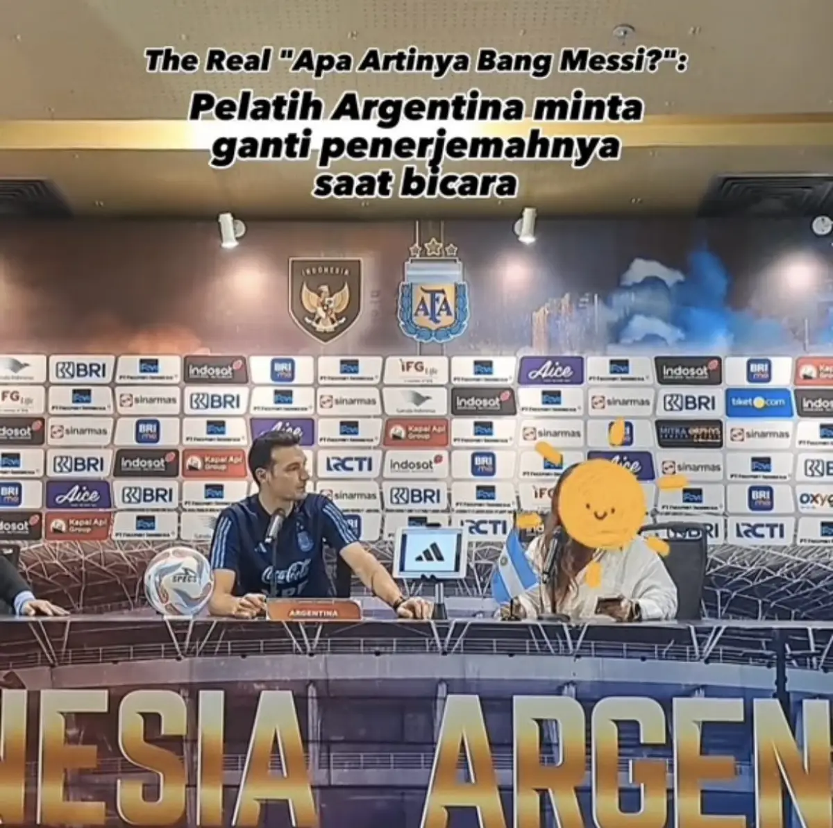 Lionel Scaloni saat konferensi pers (Sumber : instagram @terangmedia)