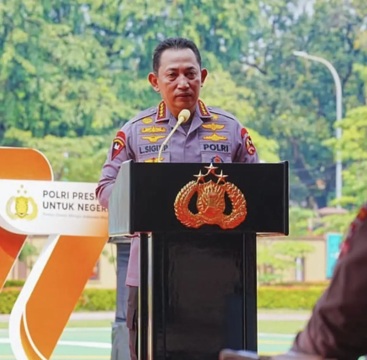 Listyo Sigit sebut untuk menjadi Polisi tidak dibutuhkan biaya (Sumber : Instagram @listyosigitprabowo)