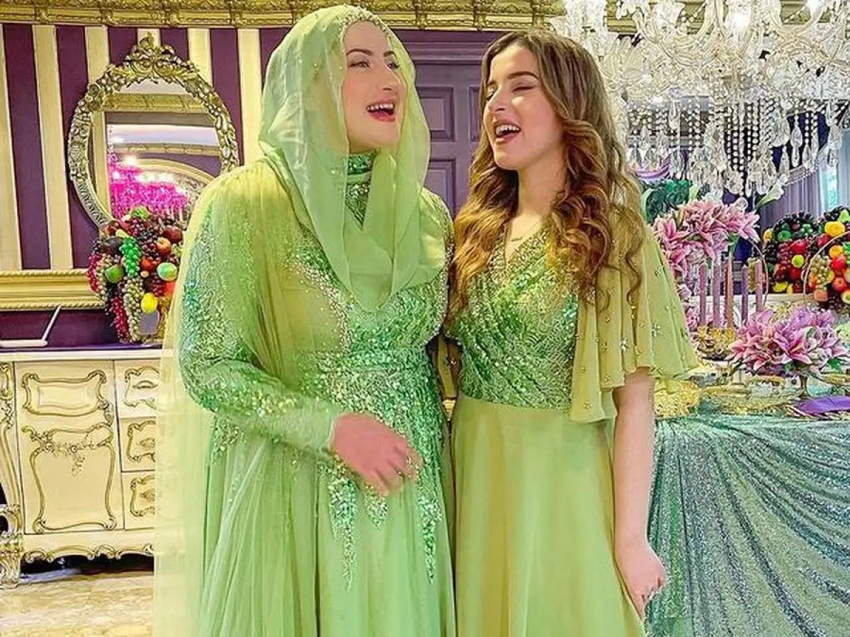 Saudara kembar, Tasyi Athasyia dan Tasya Farasya. (Sumber : Instagram @tasyiiathasyia)