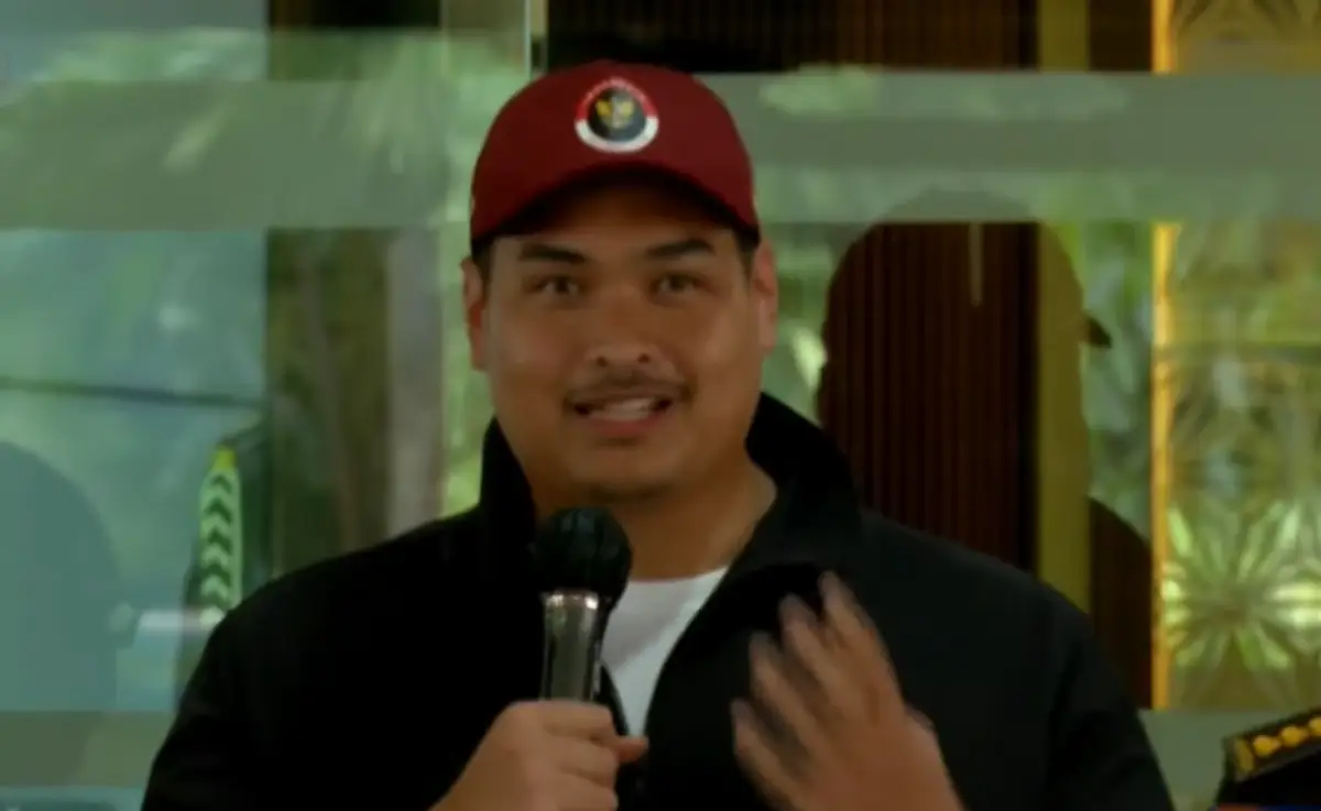 Menpora Dito Ariotedjo seusai diperiksa Kejagung menjadi saksi kasus dugaan korupsi BTS 4G Kemenkominfo, Senin 3 Juli 2023. (Sumber : YouTube Official iNews)