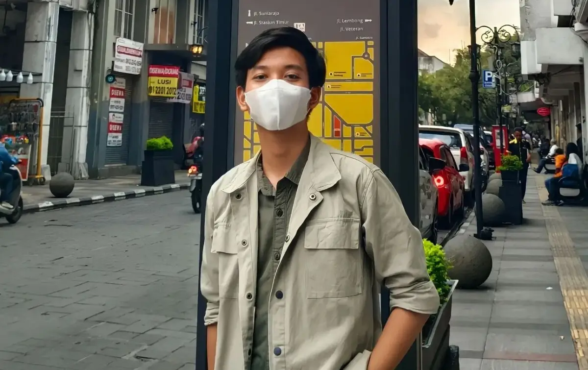 Maulana Fatahillah Adzima, lulusan SMAN 3 Semarang yang berhasil diterima di 21 universitas luar negeri. (Sumber : Instagram @mauladzima)