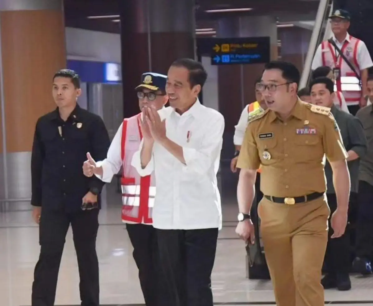 Jokowi meresmkan Tol Cisumdawu (Sumber : Instagram @jokowi)