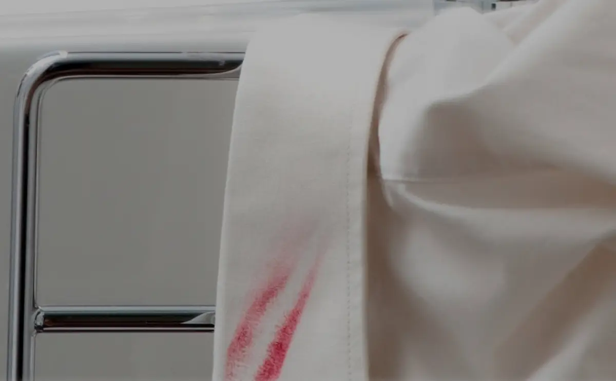 Ilustrasi perselingkuhan teman. Sebaiknya jangan langsung diadukan ke pasangan resminya. (Sumber : Shutterstock)