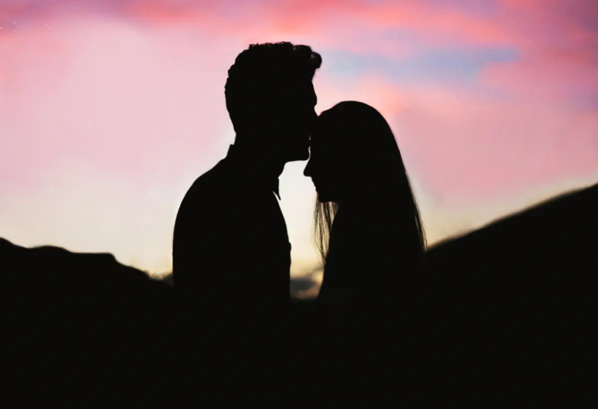 Ilustrasi | 5 tipe love language yang perlu dipahami untuk menyenangkan pasangan. (Sumber : Pexels/Mateus Souza)