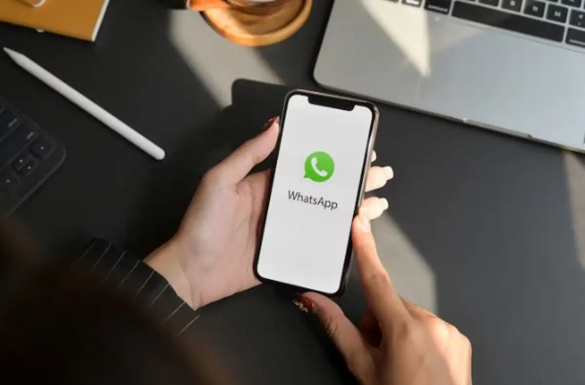 Ilustrasi |  Pengguna WhatsApp Terancam Harus Bayar Tiap Bulan Gegara Kebijakan Baru Google Ini (Sumber : Freepik/thanyakij-12)