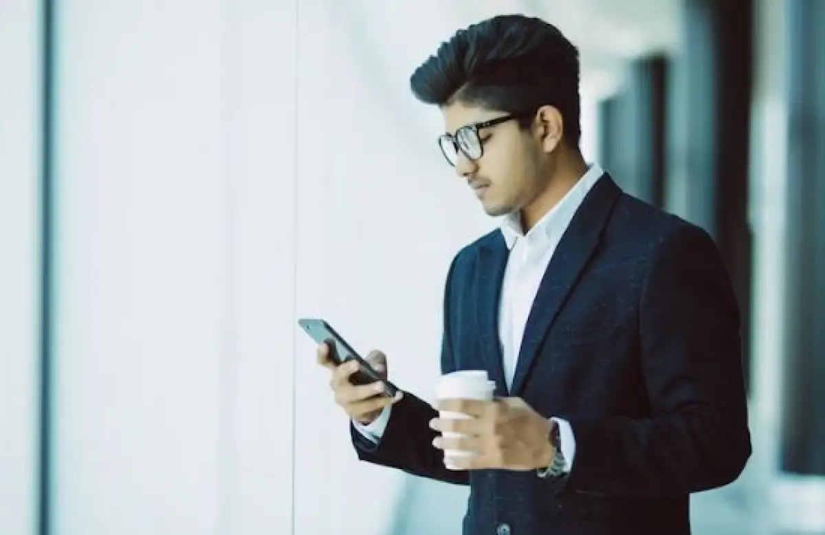 Ilustrasi | Tips Sukses Buat Kamu yang Mau Jadi Pengusaha di Era Digital (Sumber : Freepik/diana.grytsku)