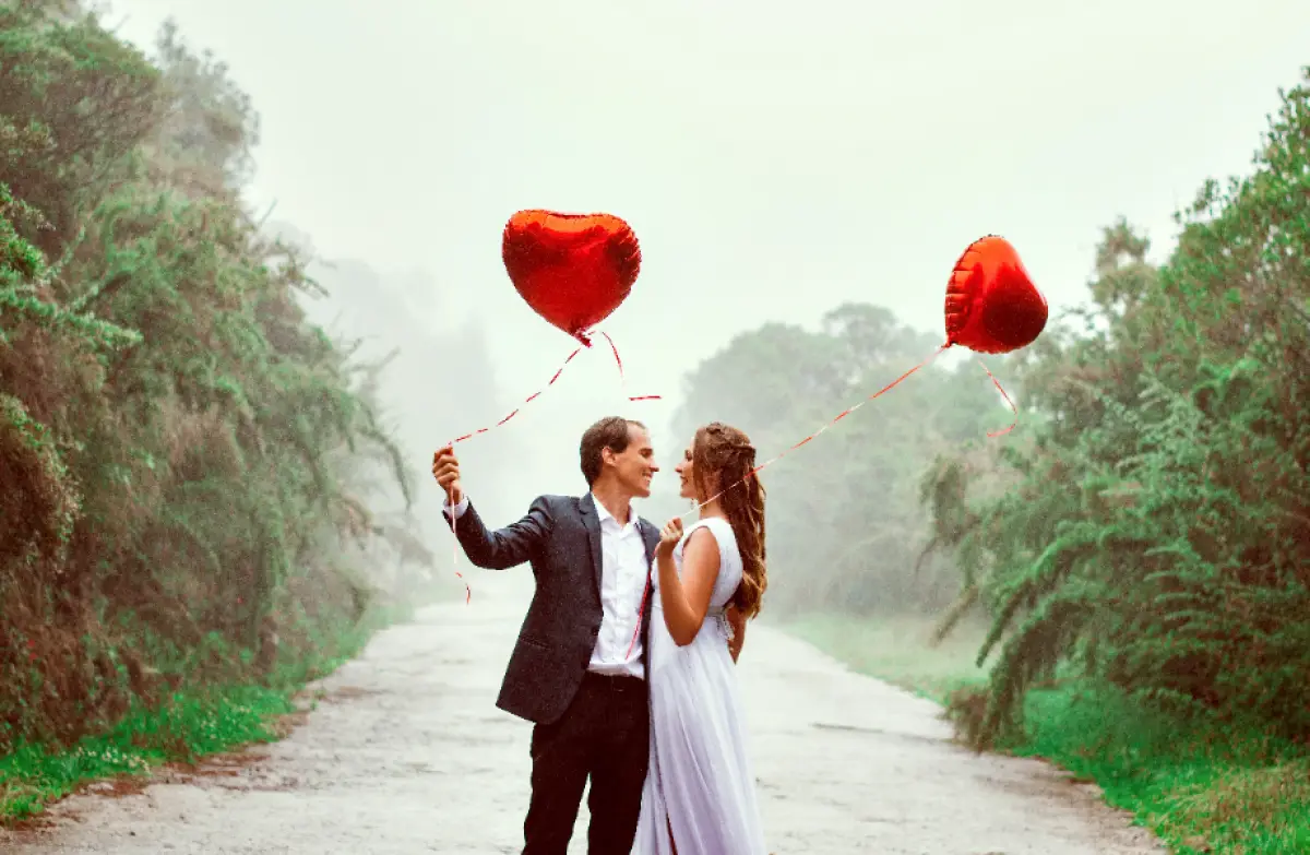 Ilustrasi | 10 cara mengungkapkan cinta tanpa kata-kata. (Sumber : Pexels/Criativithy)