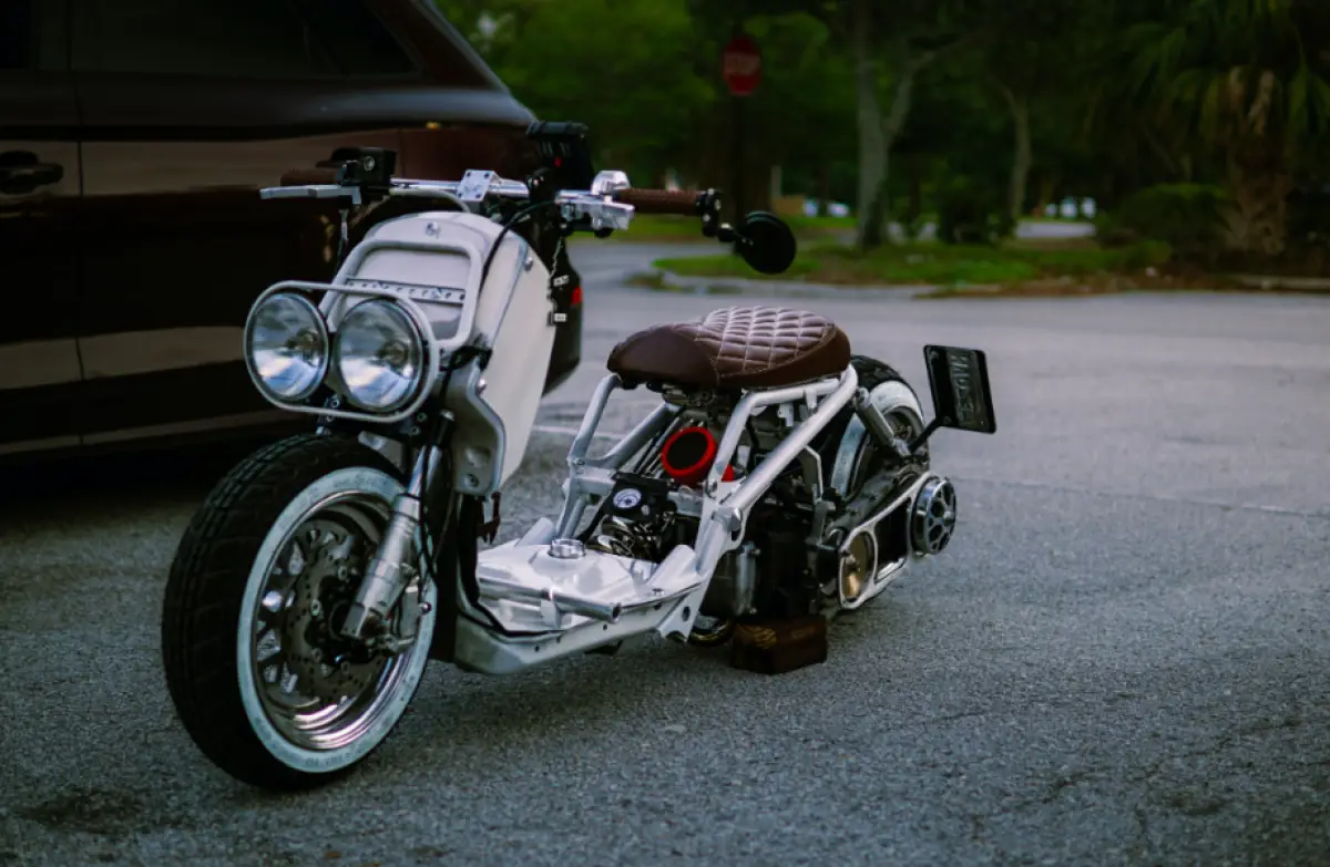 Ilustrasi | Ketahui 7 bagian motor yang aman dimodifikasi dan bagian modifikasi yang harus lapor ke kepolisian. (Sumber : Pexels/FBO Media)