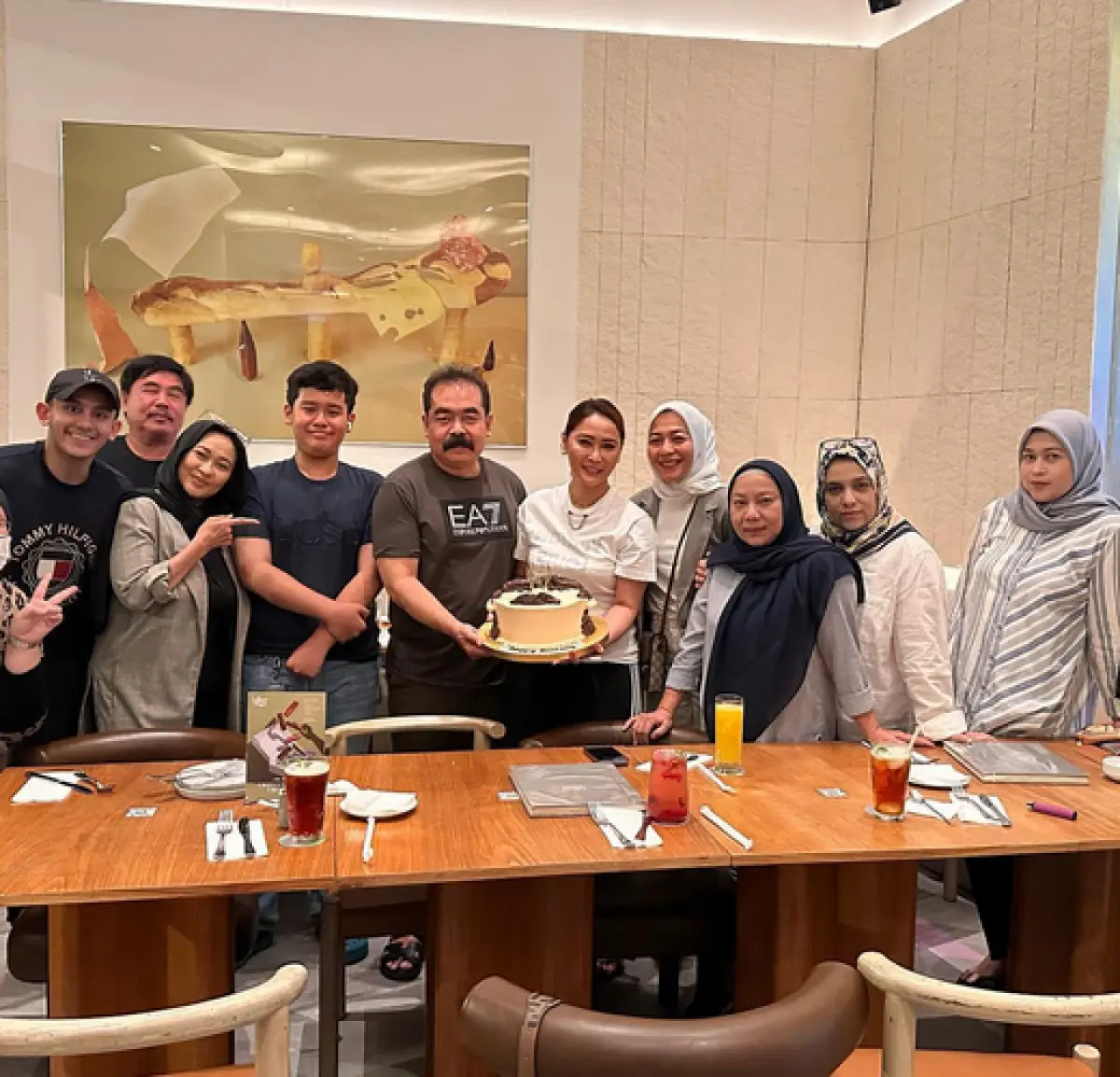 Inul Daratista Rayakan ulang tahun Mas Adam sang suami (Sumber : Instagram/@inul.d)