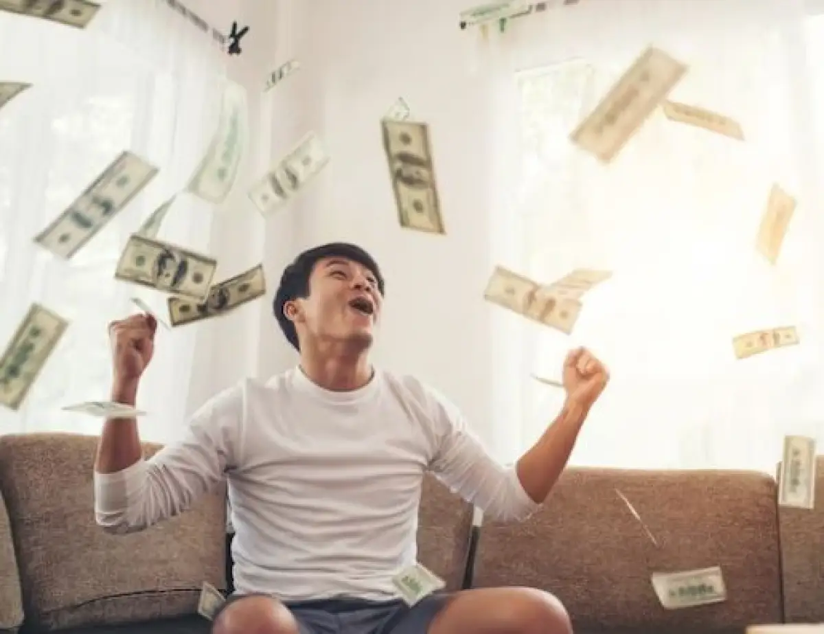 Ilustrasi | Cara atur keuangan agar tidak terjerat pinjol menurut Kemenkeu  (Sumber : Freepik/jcomp)