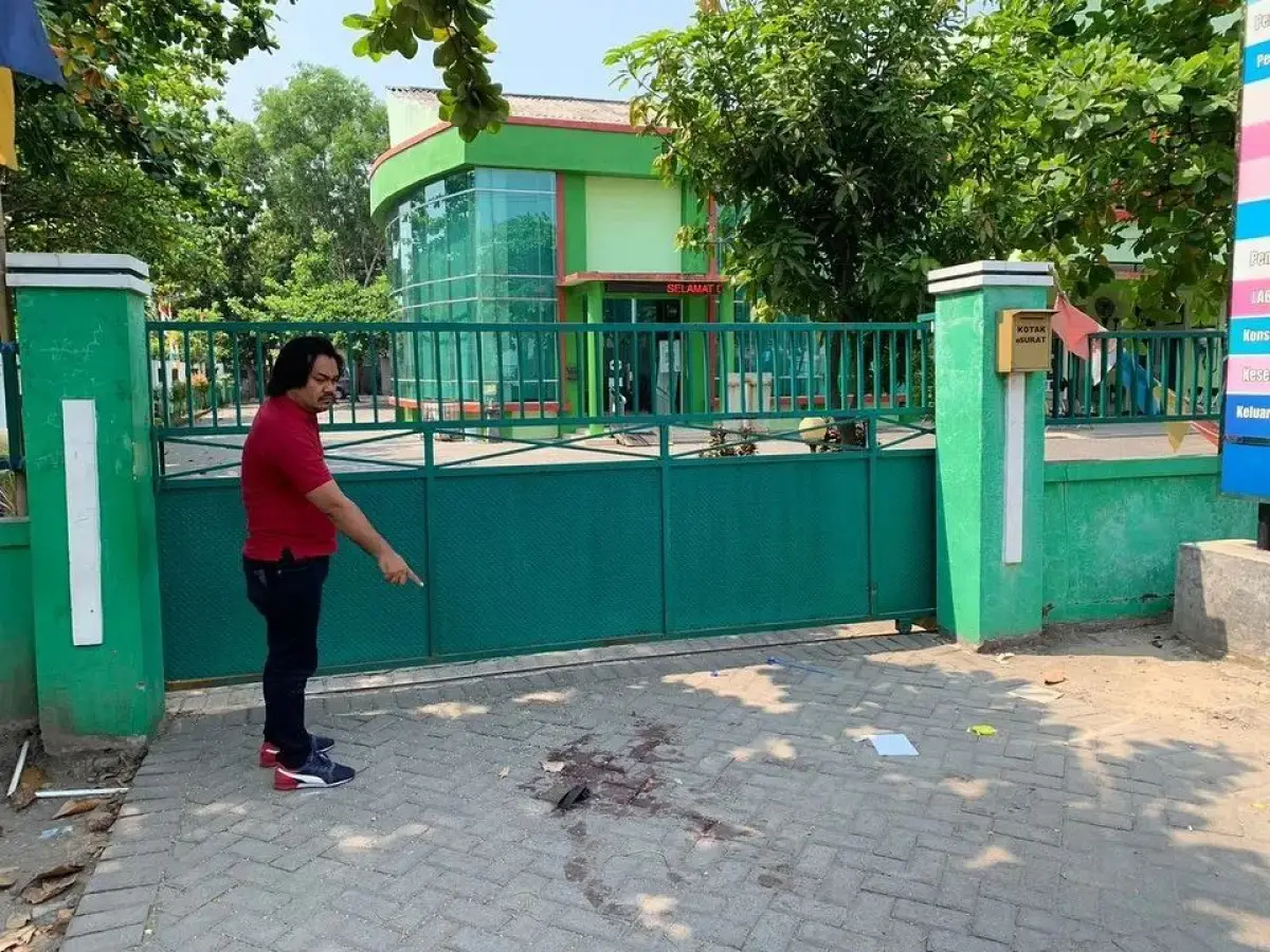 Lokasi tewasnya Eko yang dikeroyok 10 orang perihal menanyakan keberadaan temannya, Minggu 23 Juli 2023. (Sumber : Instagram @portalsemarang)