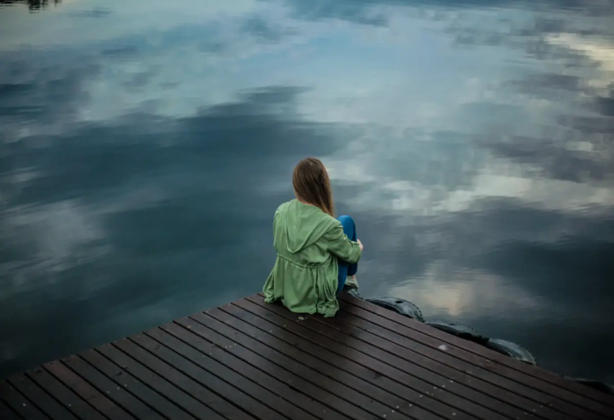 Ilustrasi | Cara mengatasi perasaan kesepian dengan langkah-langkah praktis,(Sumber : Pexels/ Keenan Constance)