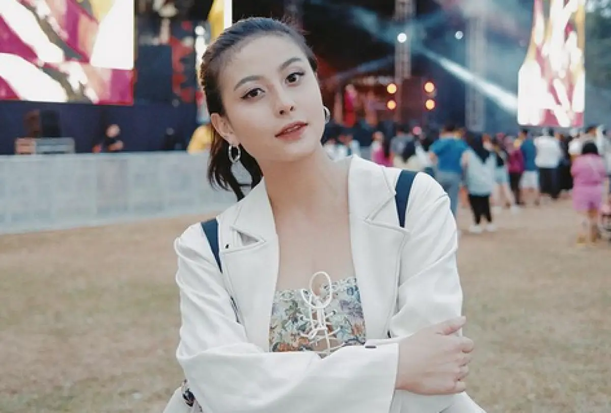 Selebgram Awkarin (Sumber : Instagram/@narinkovilda)