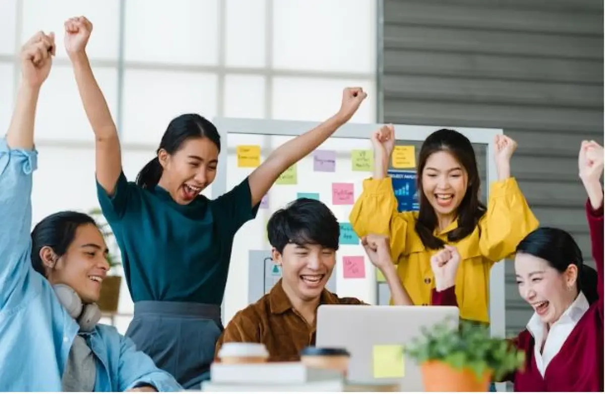 Ilustrasi | 5 Tips Sukses Diterima Kerja di Perusahaan Impianmu (Sumber : Freepik/tirachardz)