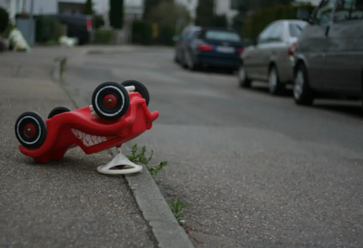 Ilustrasi bocah tertabrak (Sumber : Pixabay)