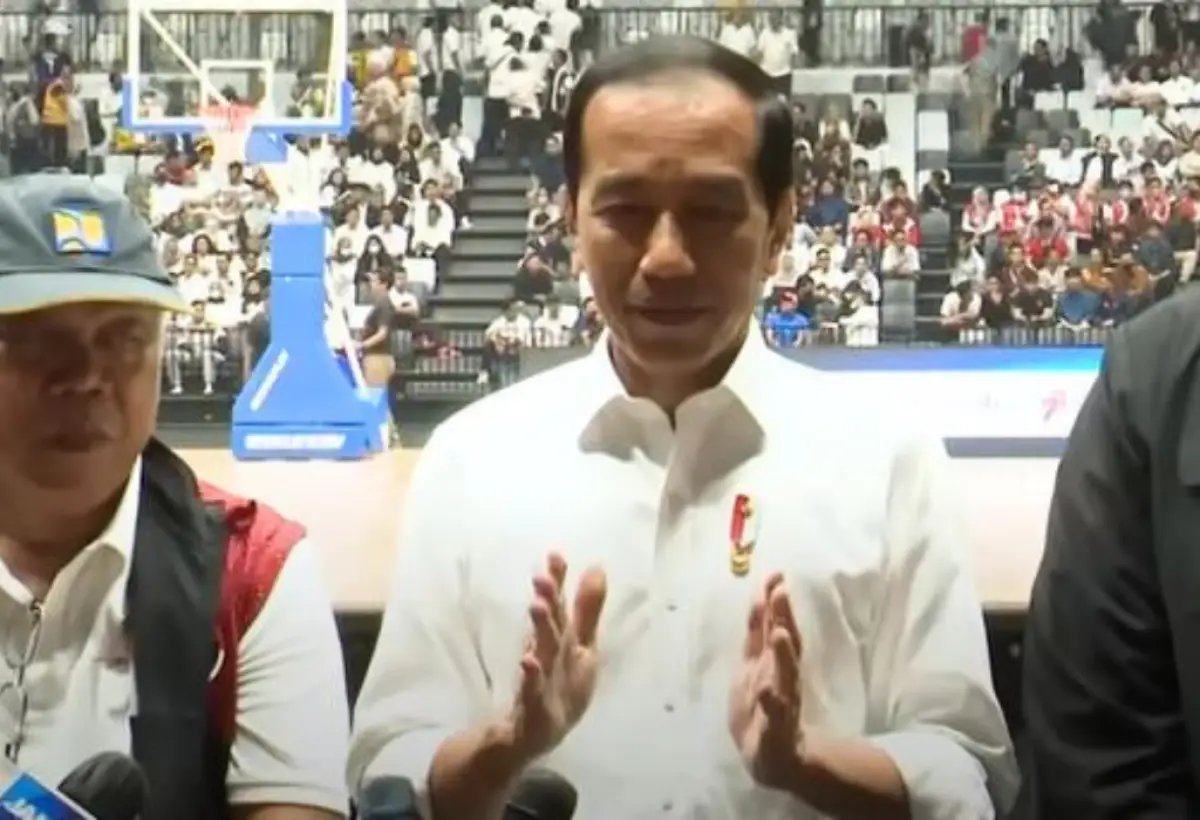 Solusi yang ditawarkan Jokowi terkait isu polusi dan buruknya kualitas udara di Jakarta (Sumber : Tangkapan layar YouTube/Sekretariat Presiden)