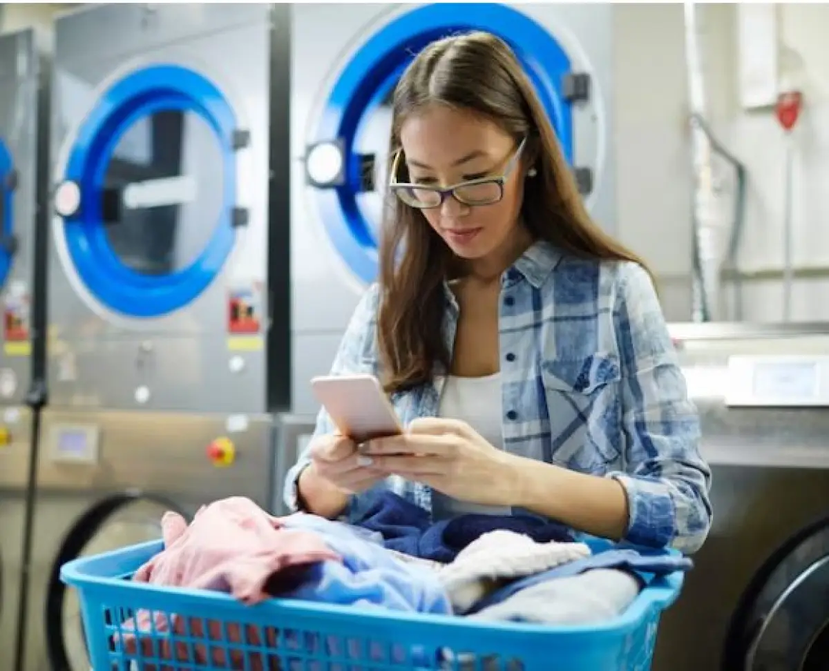 Rencana Bisnis dan Modal Usaha Laundry Kiloan (Sumber : Freepik/pressfoto)