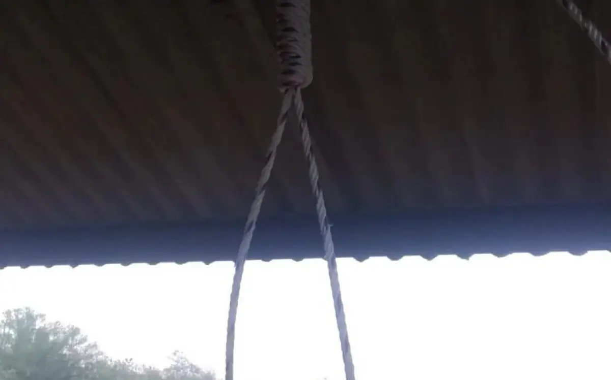 Ilustrasi: Pemuda asal Batang nekat akhiri hidup dengan gantung diri di kosnya di Jalan Gajah Timur, Gayamsari, Kota Semarang, Minggu 7 Januari 2024. (Sumber : Team Elang Hebat Semarang - InfoSemarang.com)