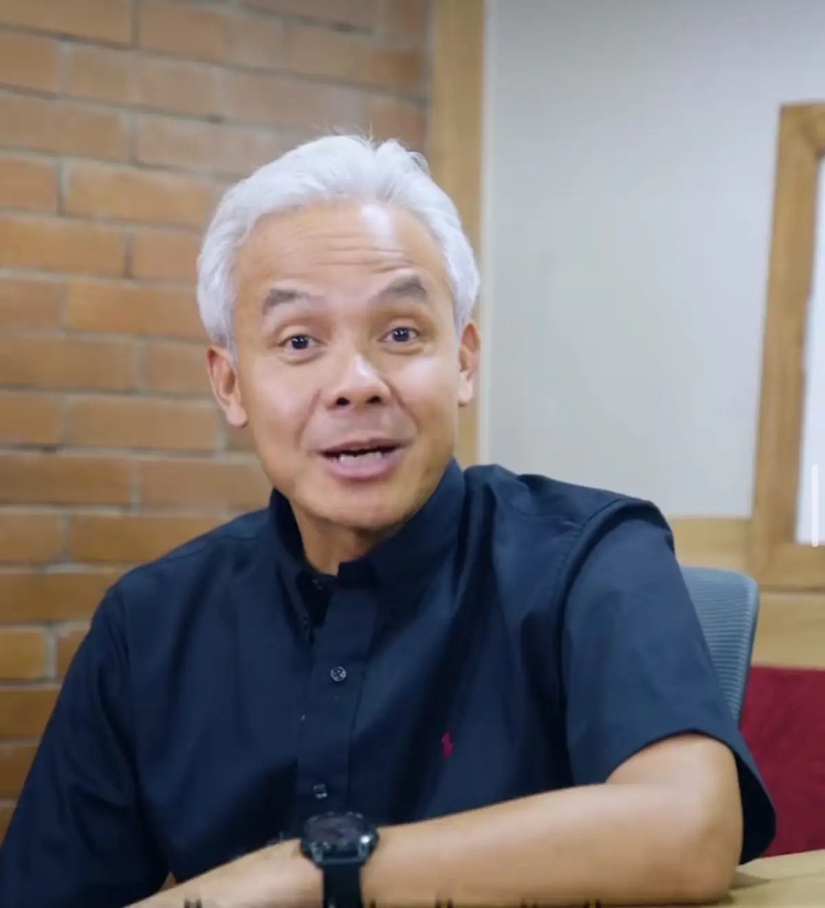 Ganjar Pranowo, calon presiden di Pemilu 2024 dari PDIPD dikabarkan tidak didukung senior dan kader partai tersebut. (Sumber : instagram @ganjar_pranowo)